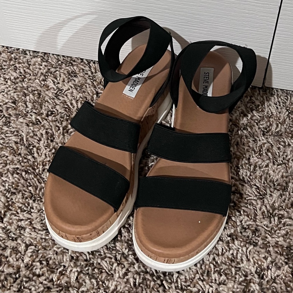 Steve Madden elastic strap platform sandals